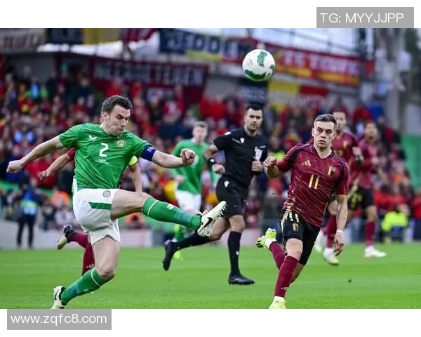 全球足球十大球星排名解析 各大顶级球员的巅峰表现与成就盘点